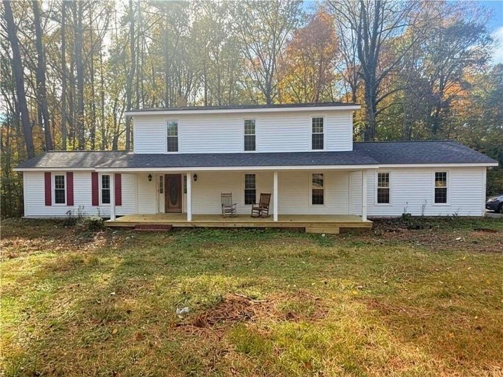 2.2 Acres of Residential Land with Home for Lease in Marietta, Georgia