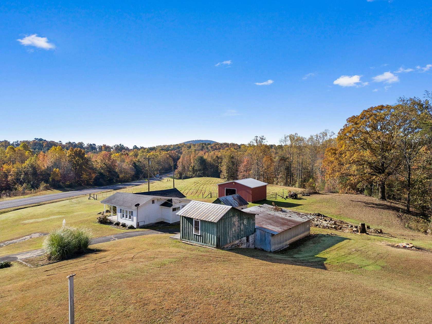 32 Acres of Agricultural Land with Home for Sale in Dayton, Tennessee