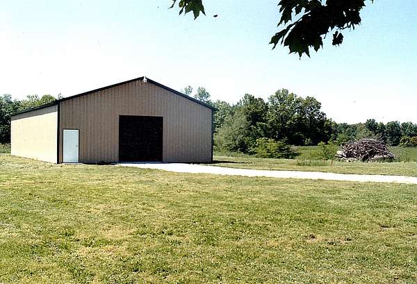 130 Acres of Improved Recreational Land for Sale in Patoka, Illinois