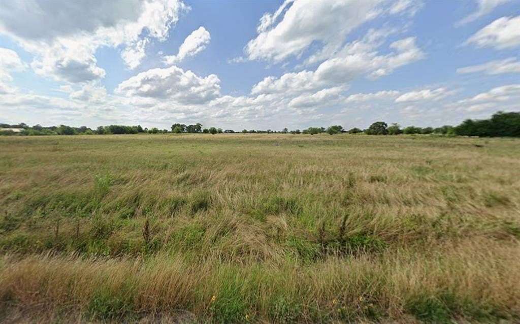 3 Acres of Residential Land for Sale in Dike, Texas