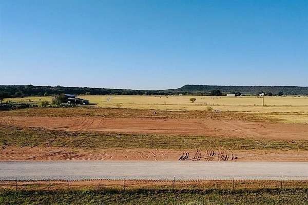 1 Acre of Residential Land for Sale in Mineral Wells, Texas