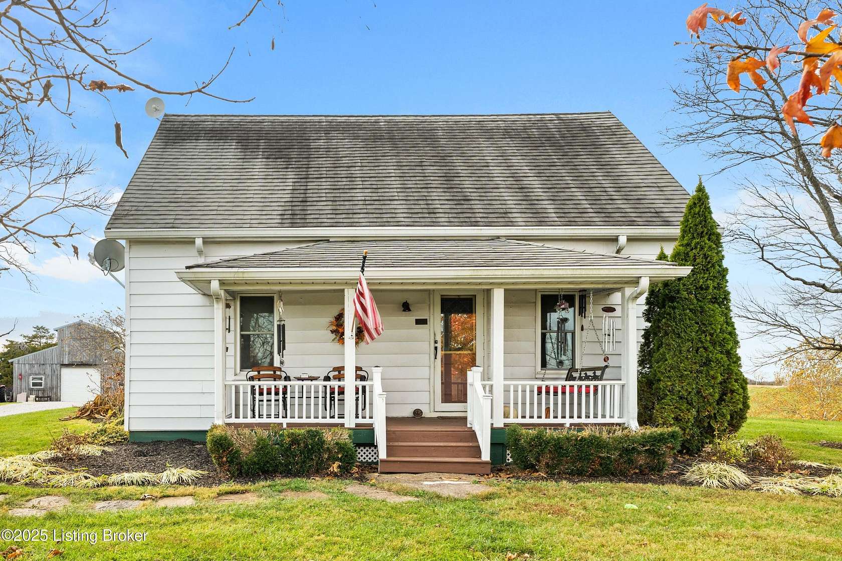 10.8 Acres of Land with Home for Sale in Harrodsburg, Kentucky