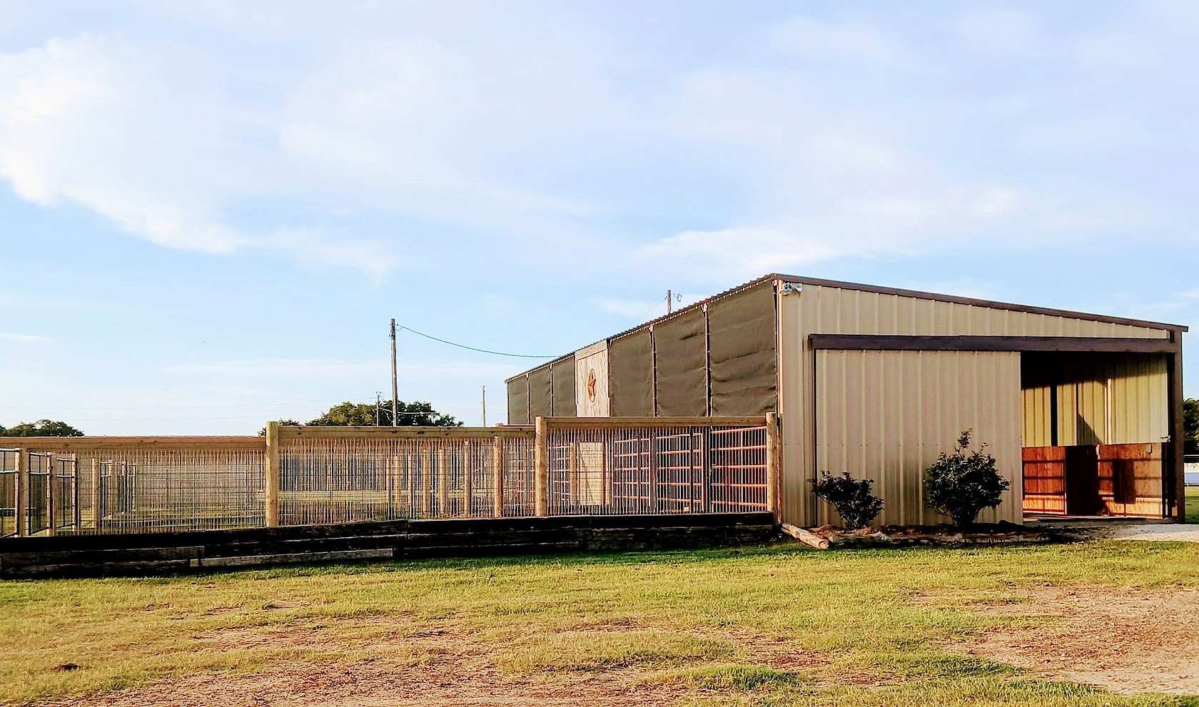 10 Acres of Improved Land for Sale in Whitesboro, Texas
