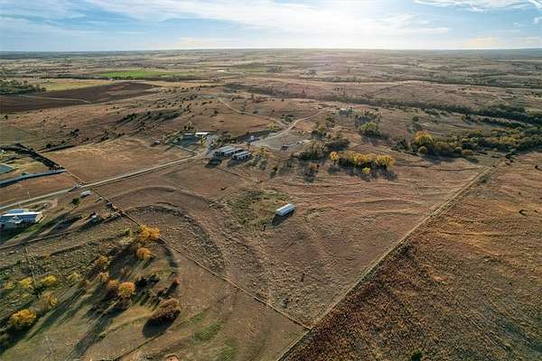 32.9 Acres of Land with Home for Sale in Elk City, Oklahoma