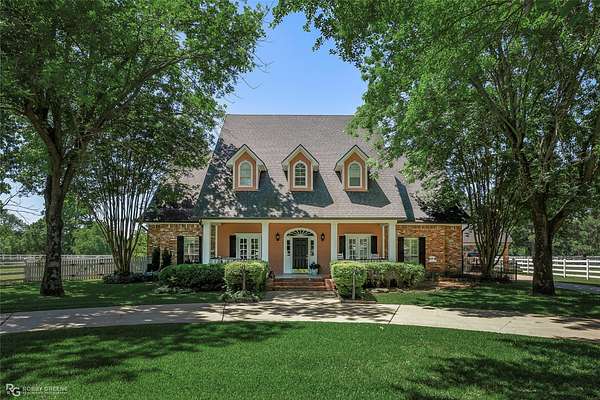 3.19 Acres of Land with Home for Sale in Bossier City, Louisiana