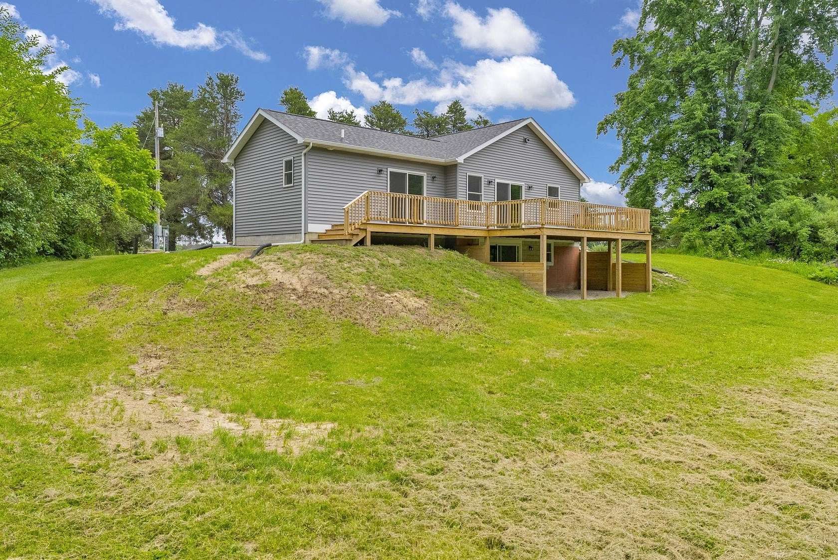 11.6 Acres of Land with Home for Sale in Carsonville, Michigan