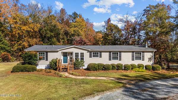 1.87 Acres of Residential Land with Home for Sale in Grifton, North Carolina