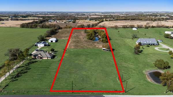 5 Acres of Residential Land for Sale in McLendon-Chisholm, Texas
