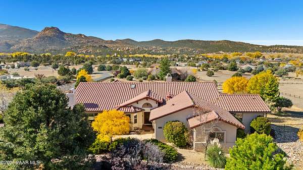 2 Acres of Residential Land with Home for Sale in Prescott, Arizona