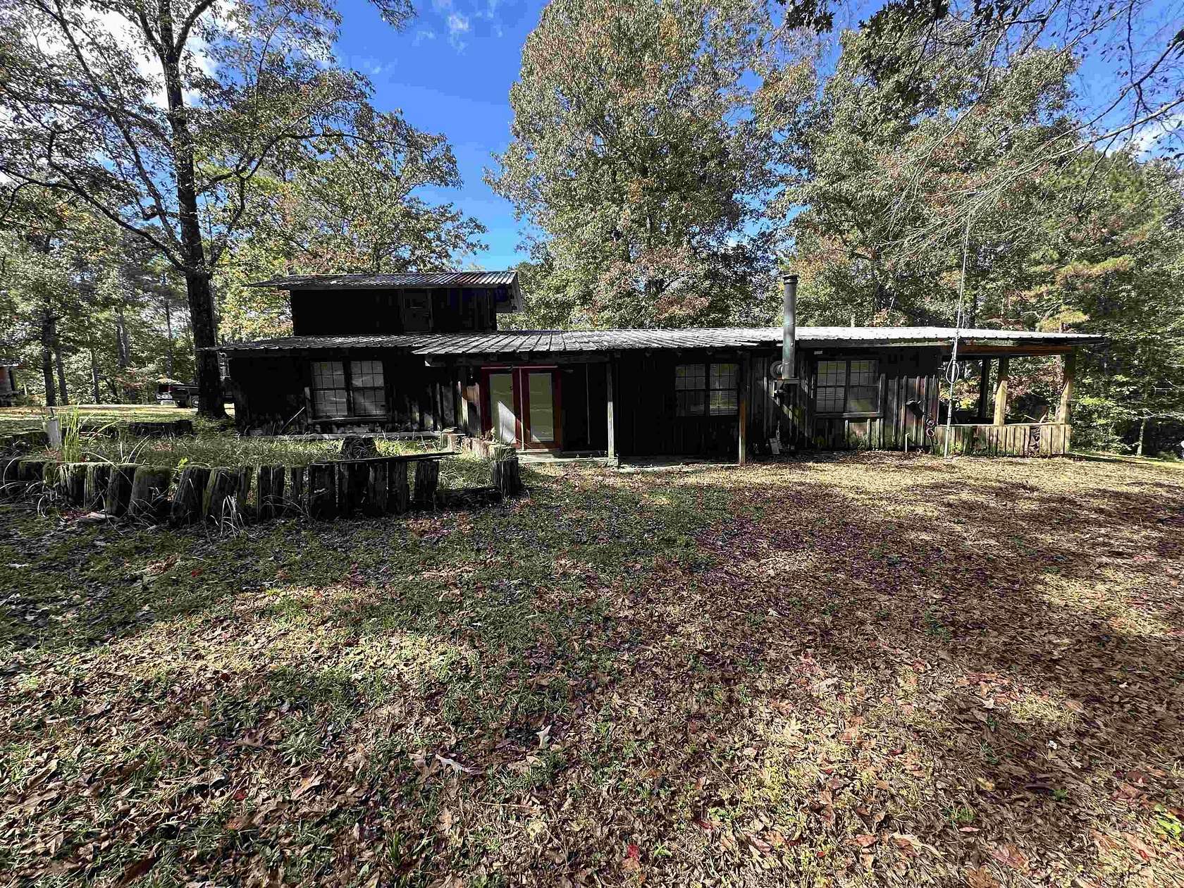 48 Acres of Land with Home for Sale in Ponce de Leon, Florida