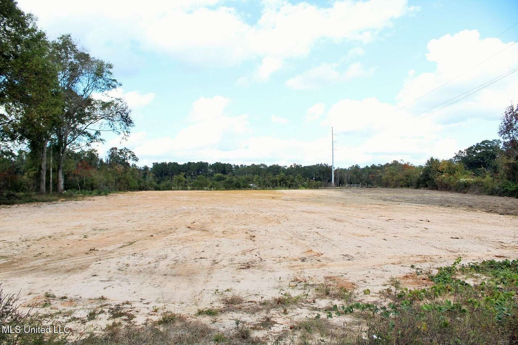 3 Acres of Commercial Land for Sale in Lucedale, Mississippi