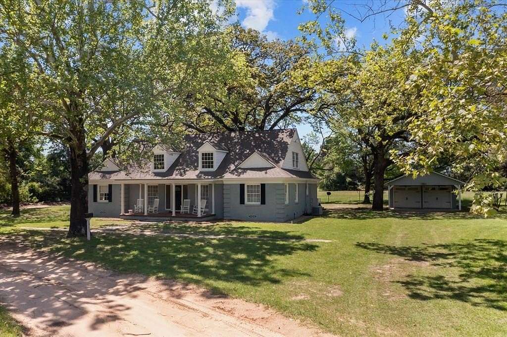 7 Acres of Land with Home for Sale in Grapeland, Texas