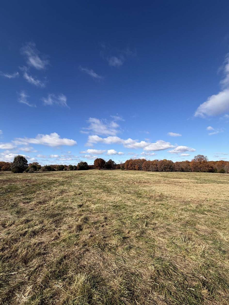370 Acres of Agricultural Land for Sale in Weaubleau, Missouri