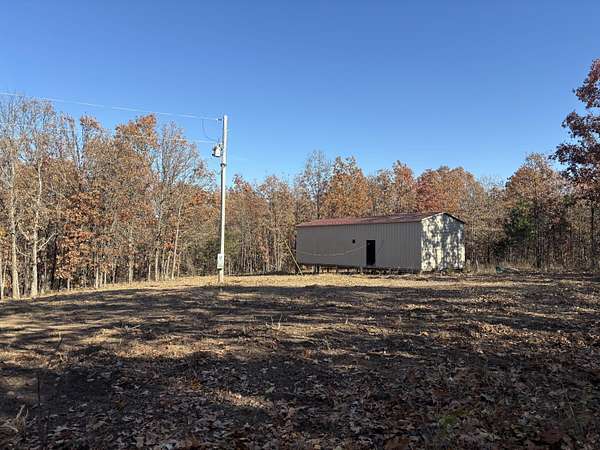 80 Acres of Recreational Land for Sale in Weaubleau, Missouri