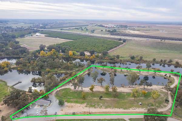 10.7 Acres of Land with Home for Sale in Fresno, California