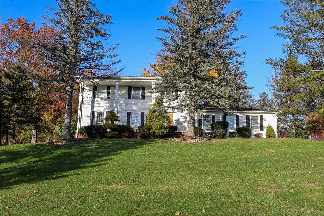 5.73 Acres of Residential Land with Home for Sale in Horseheads, New York