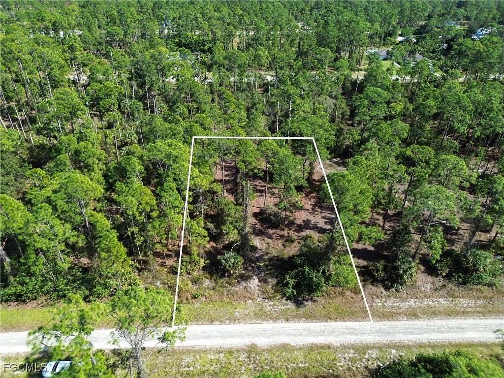 0.5 Acres of Residential Land for Sale in Lehigh Acres, Florida