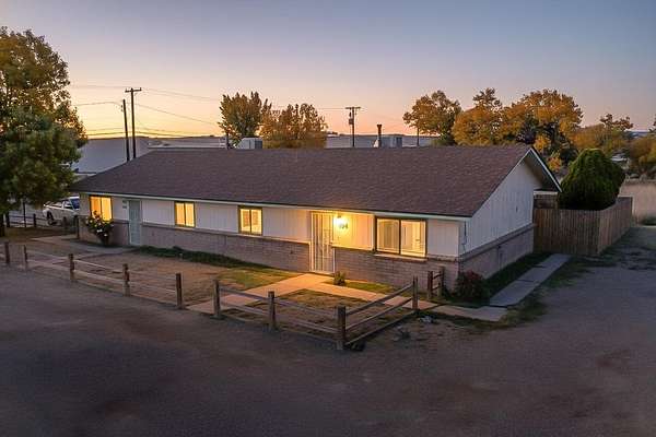 4.6 Acres of Improved Mixed-Use Land for Sale in Los Lunas, New Mexico