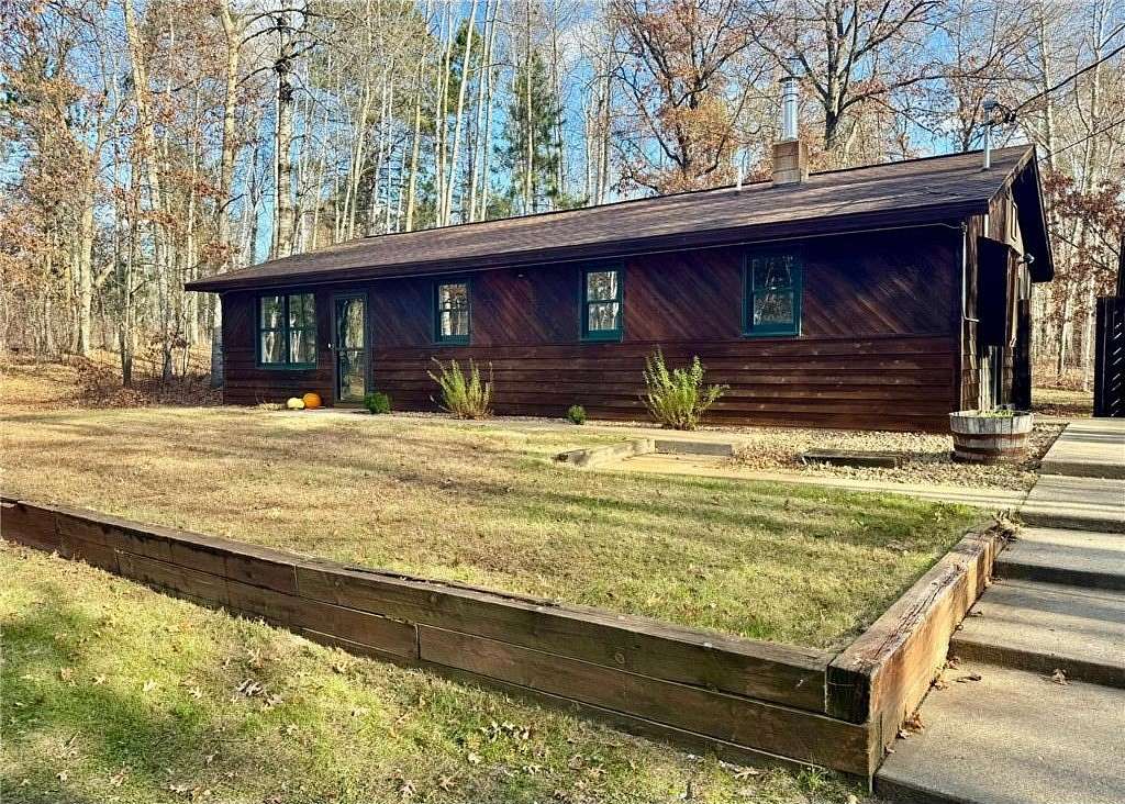 1.56 Acres of Residential Land with Home for Sale in Brainerd, Minnesota