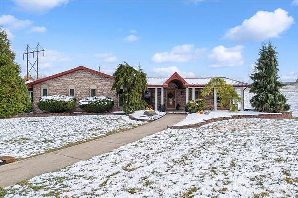 19.5 Acres of Land with Home for Sale in Miamisburg, Ohio