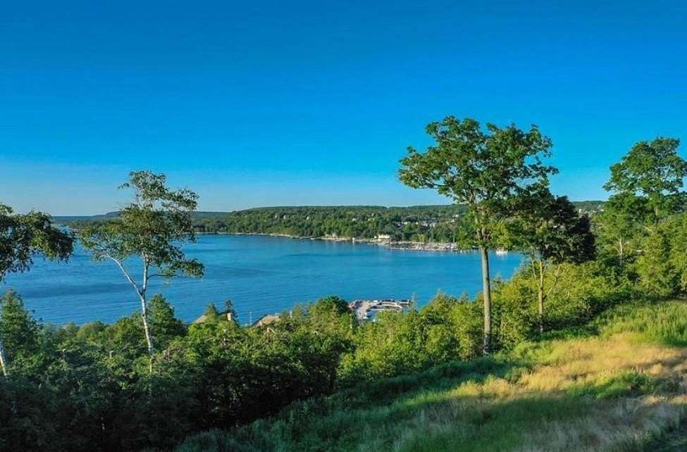 1.85 Acres of Residential Land for Sale in Egg Harbor, Wisconsin