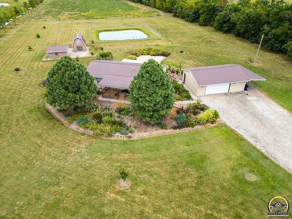 3.12 Acres of Residential Land with Home for Sale in Osage City, Kansas