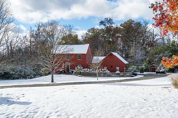 2.44 Acres of Residential Land with Home for Sale in Turtle Creek Township, Ohio