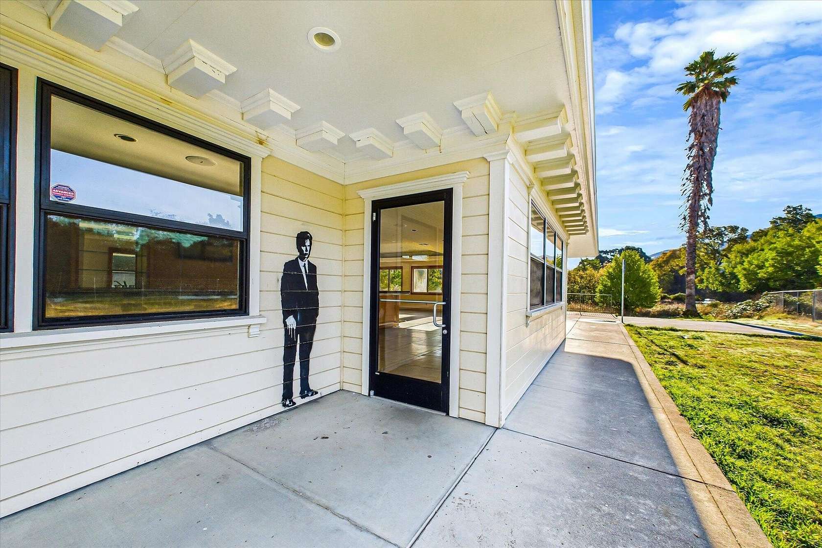 4.89 Acres of Improved Mixed-Use Land for Sale in Petrolia, California