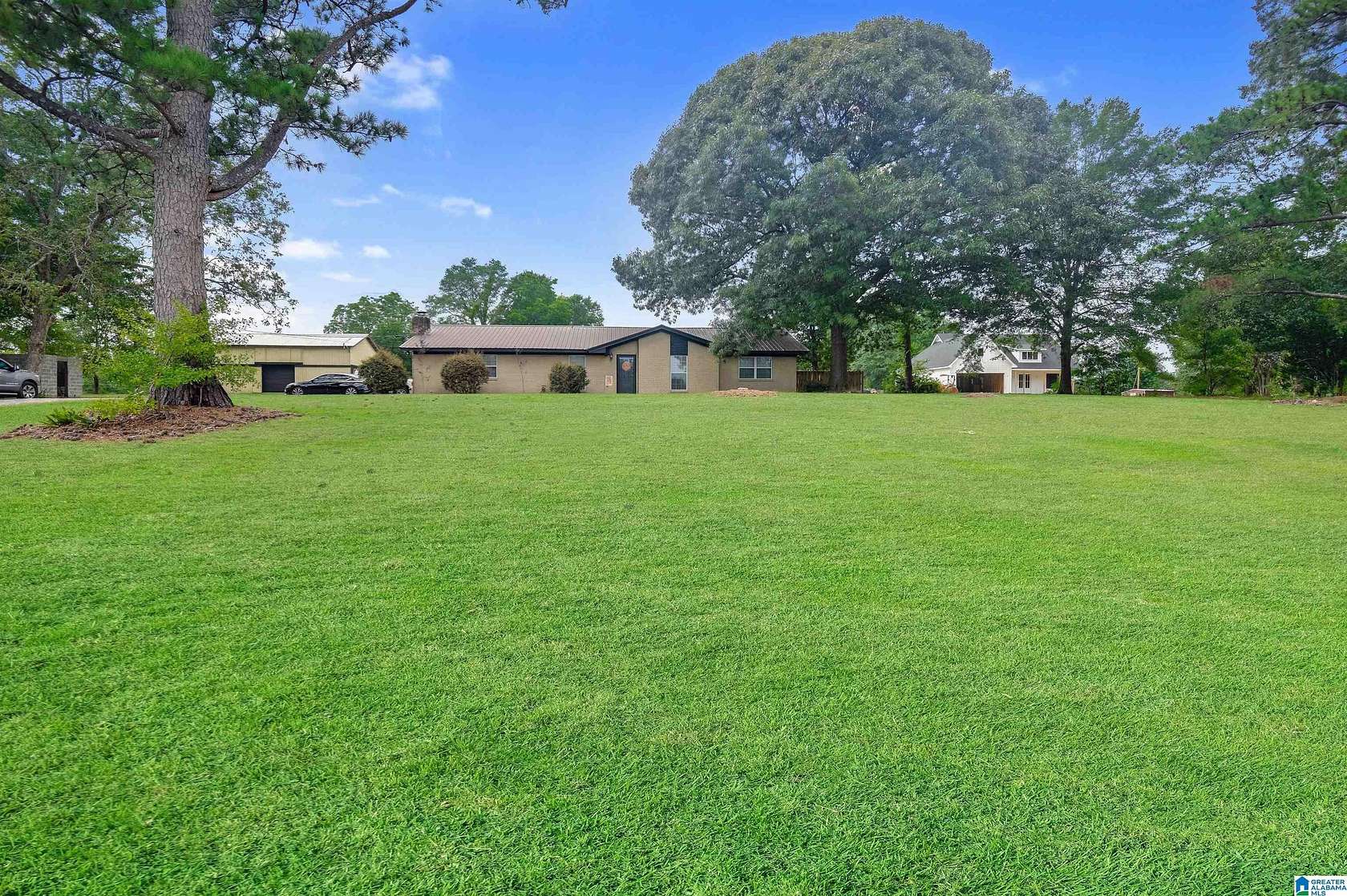 1.5 Acres of Residential Land with Home for Sale in Clanton, Alabama