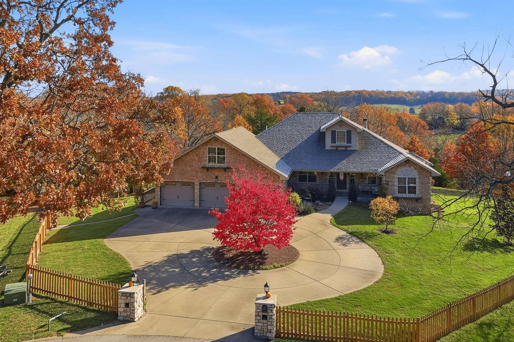 2.56 Acres of Residential Land with Home for Sale in Nixa, Missouri