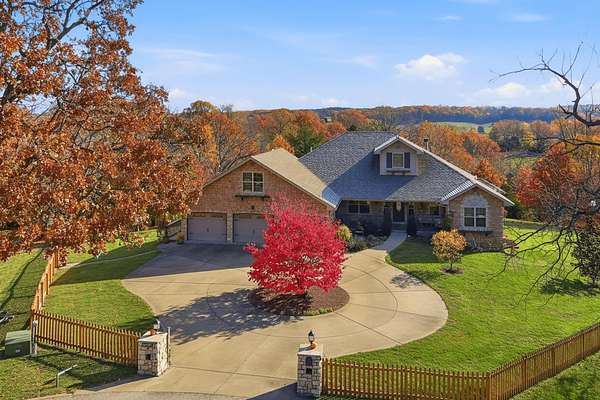 2.56 Acres of Residential Land with Home for Sale in Nixa, Missouri