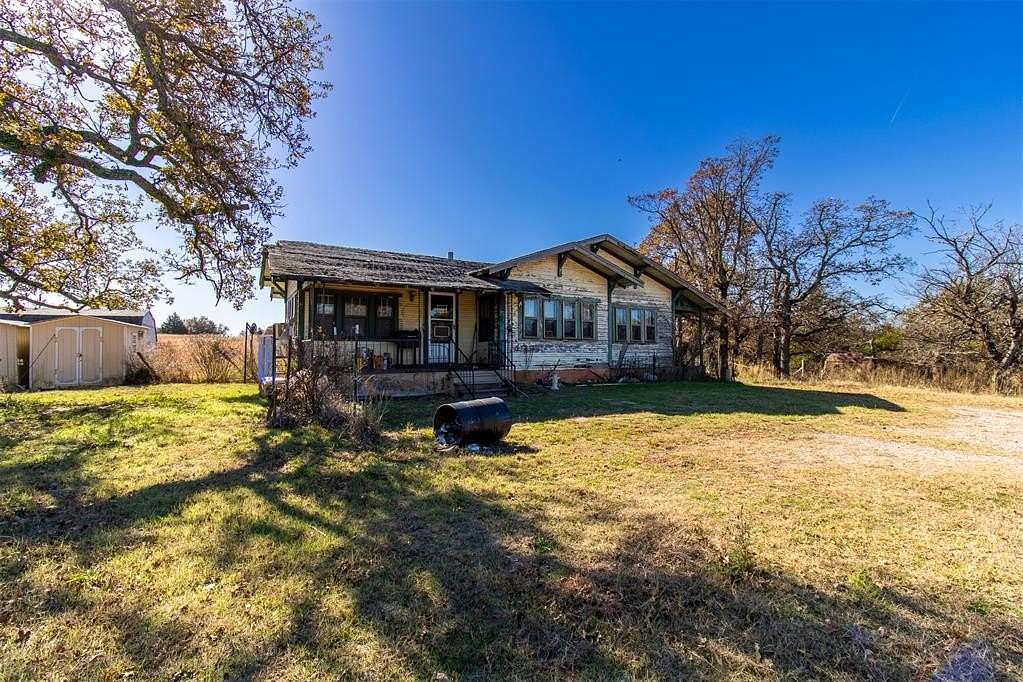 20 Acres of Recreational Land with Home for Sale in Noble, Oklahoma