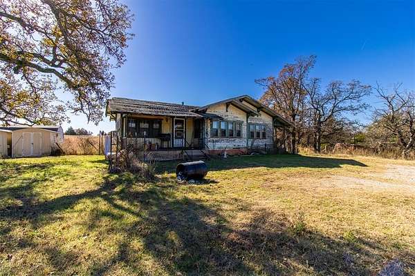 20 Acres of Recreational Land with Home for Sale in Noble, Oklahoma