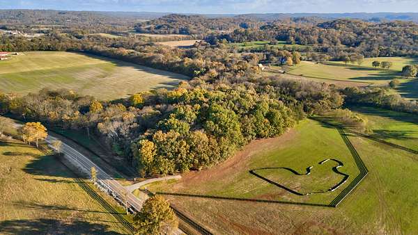 15 Acres of Land for Sale in Franklin, Tennessee