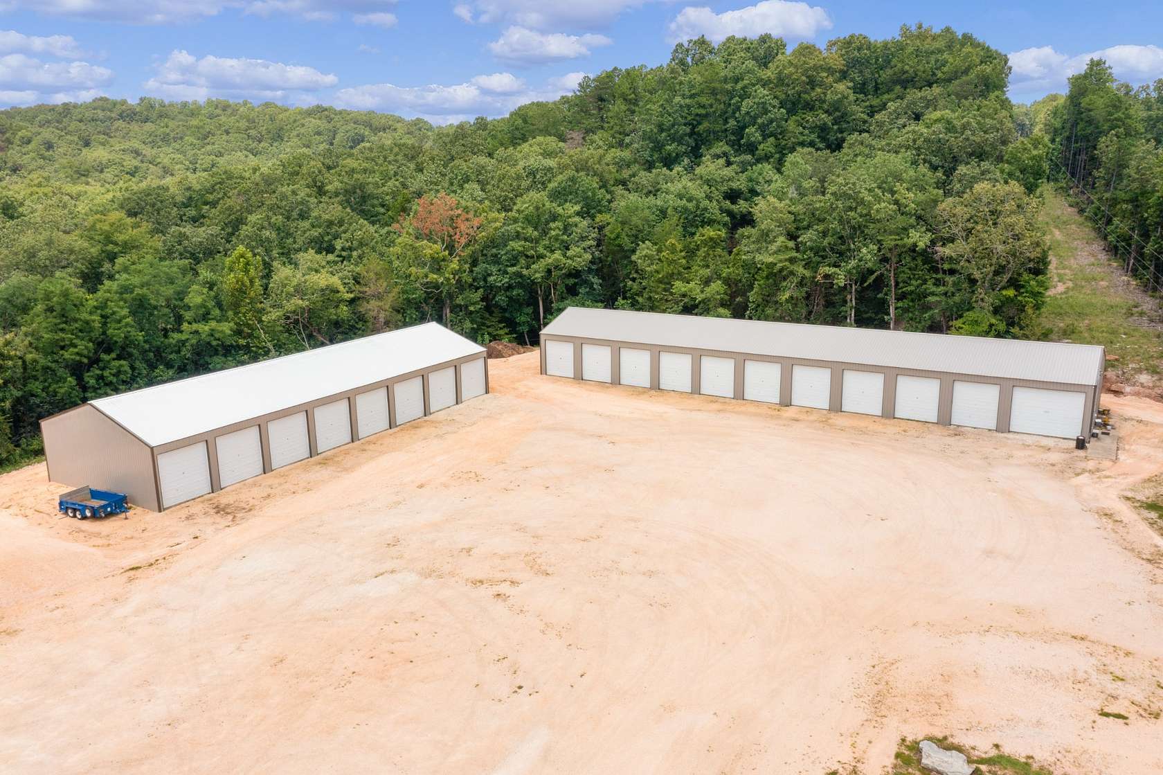 24 Acres of Improved Mixed-Use Land for Sale in Bath Springs, Tennessee