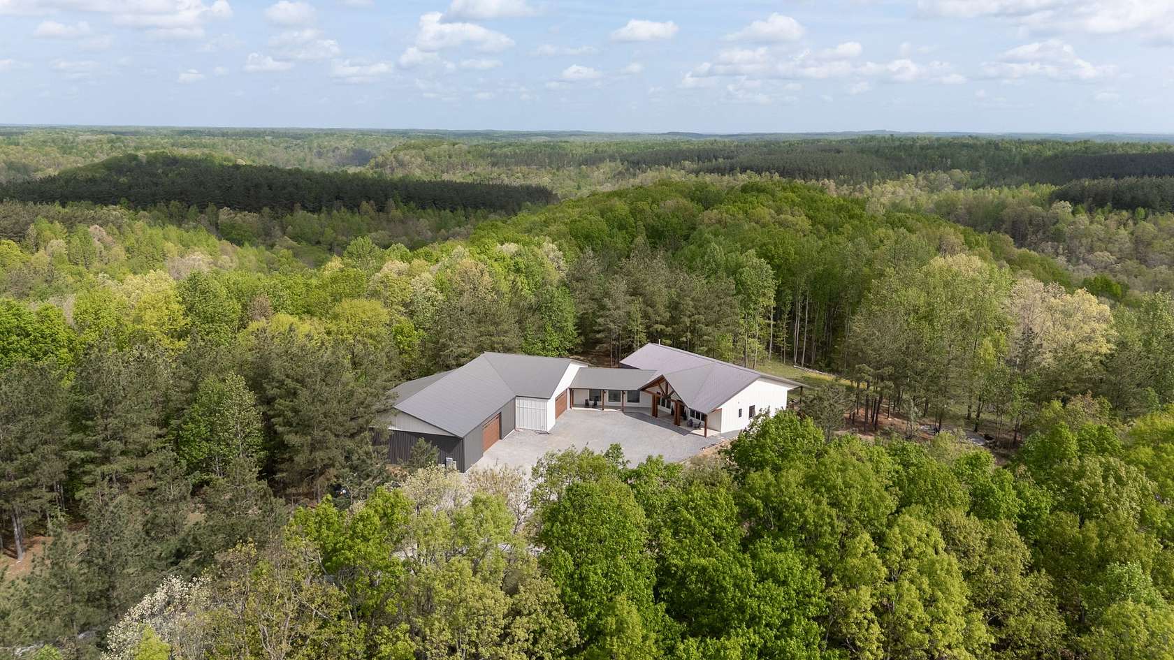 92.8 Acres of Recreational Land with Home for Sale in Summertown, Tennessee