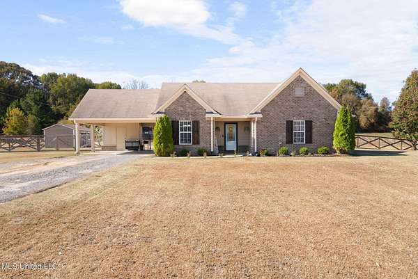 2.5 Acres of Residential Land with Home for Sale in Sarah, Mississippi