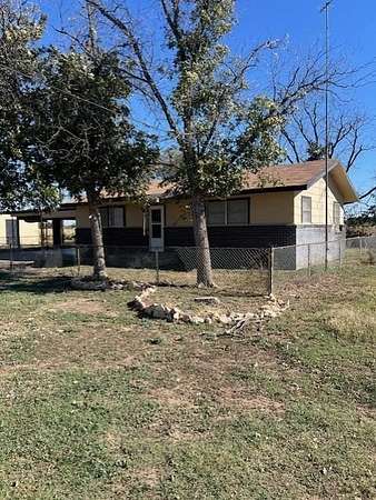 2 Acres of Residential Land with Home for Sale in San Angelo, Texas