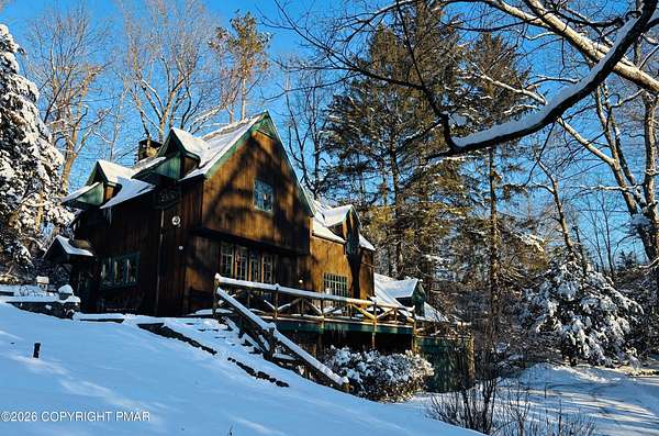 21.2 Acres of Land with Home for Sale in Stroudsburg, Pennsylvania