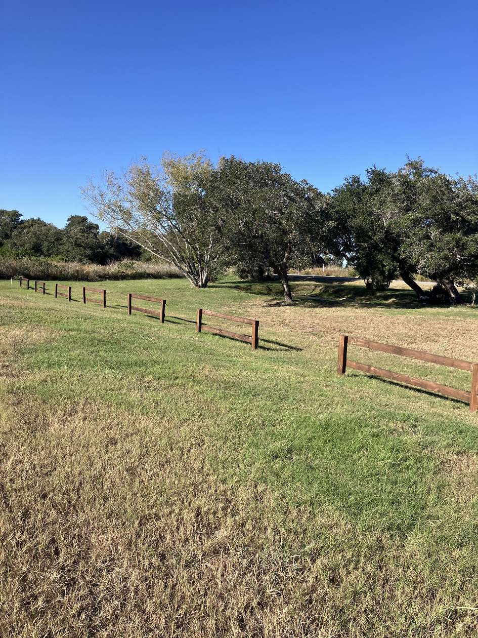 0.52 Acres of Residential Land for Sale in Rockport, Texas