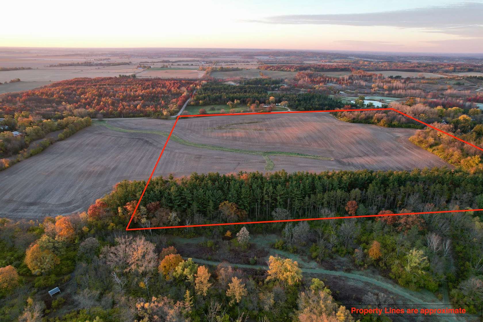 40 Acres of Recreational Land & Farm for Sale in Woodstock, Illinois