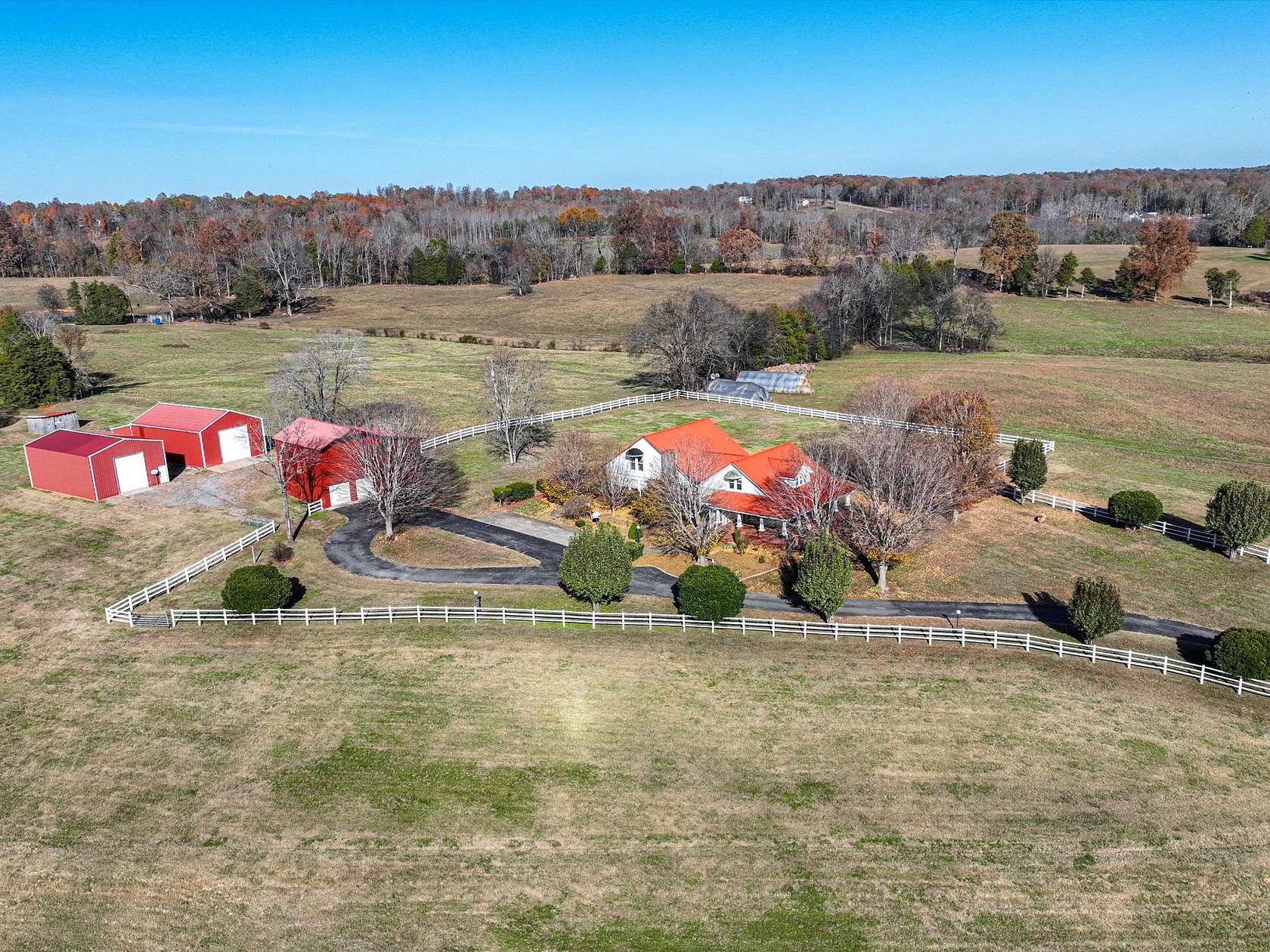 9 Acres of Land with Home for Sale in Cunningham, Tennessee