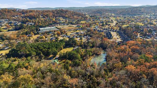 21 Acres of Mixed-Use Land for Sale in Chattanooga, Tennessee