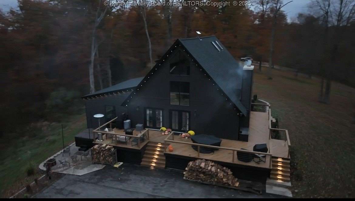 4.3 Acres of Residential Land with Home for Sale in Winfield, West Virginia