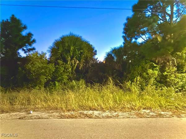 0.25 Acres of Residential Land for Sale in Lehigh Acres, Florida
