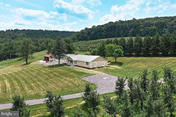 28 Acres of Agricultural Land with Home for Lease in Aspers, Pennsylvania
