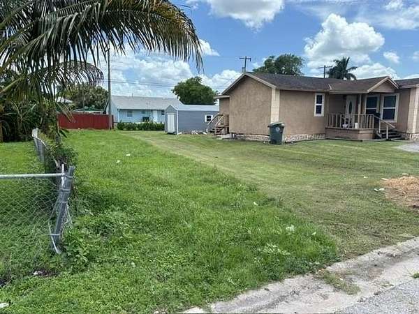 0.08 Acres of Residential Land for Sale in Belle Glade, Florida
