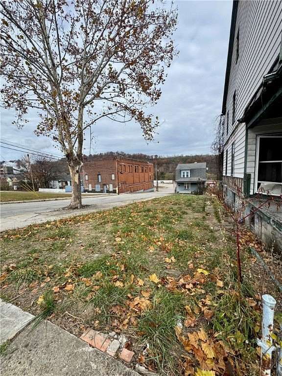 0.05 Acres of Mixed-Use Land for Sale in Monessen, Pennsylvania