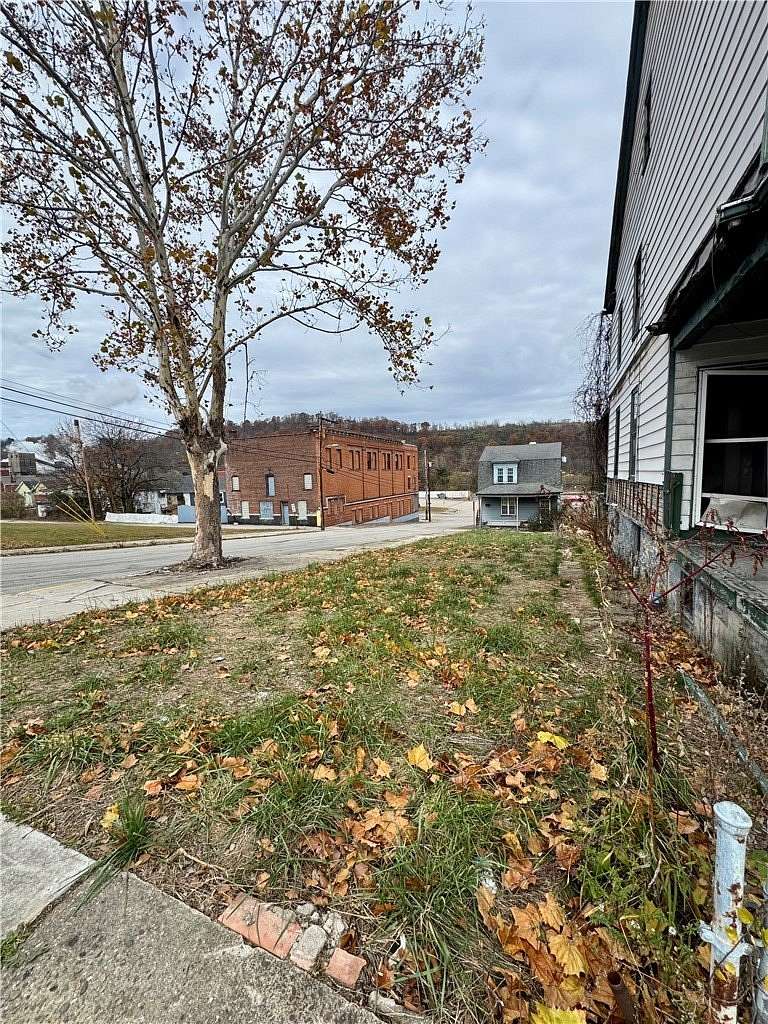0.05 Acres of Mixed-Use Land for Sale in Monessen, Pennsylvania