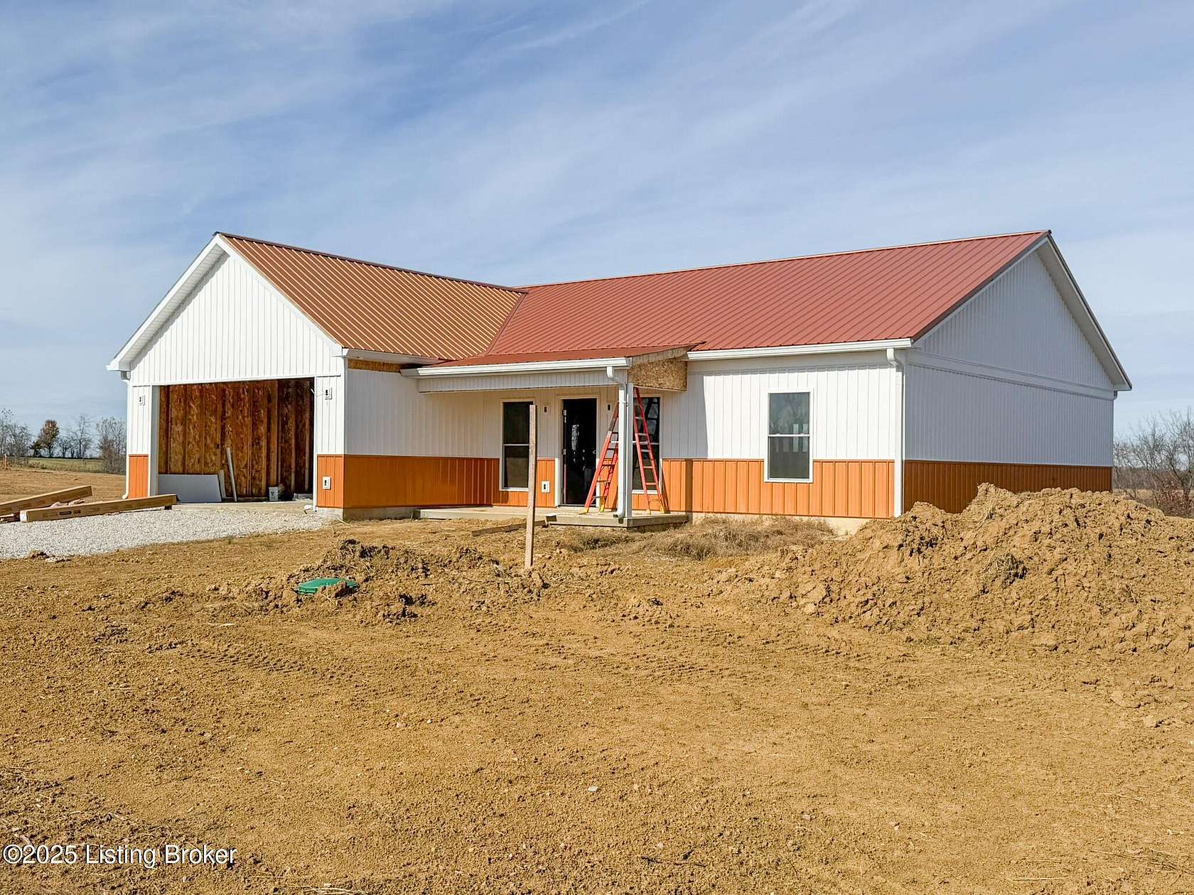 5 Acres of Residential Land with Home for Sale in Mount Eden, Kentucky